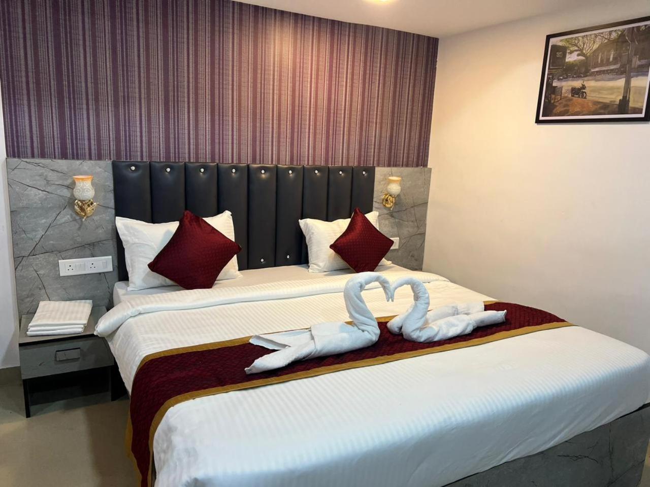 Hotel Orchard Park Pune Exterior photo